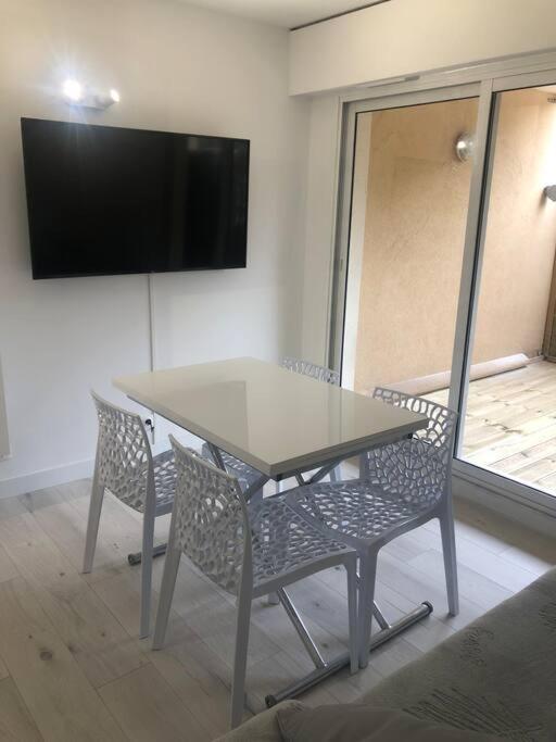 Studio 25M2 Hyeres Plages Kültér fotó